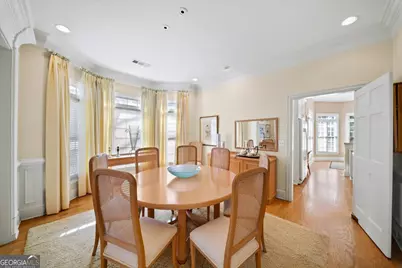 300 Nell Court, Sandy Springs, GA 30342 - Photo 8