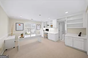 300 Nell Ct, Sandy Springs, GA 30342 - Photo 34