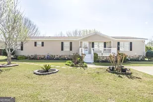 205 Arrlington Bend, Byron, GA 31008 - Photo 1