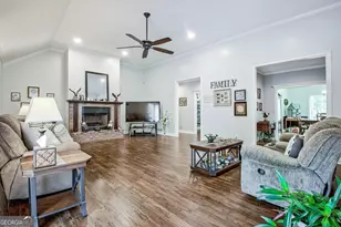 967 Tope Rd, Sharpsburg, GA 30277 - Photo 24