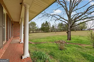 2411 Williamson Zebulon Rd, Williamson, GA 30292 - Photo 4