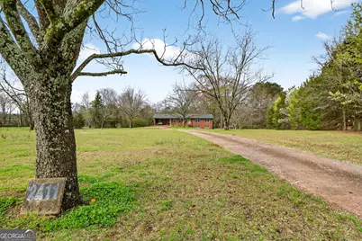 2411 Williamson Zebulon Road, Williamson, GA 30292 - Photo 2