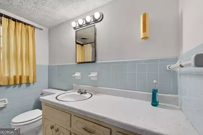 2411 Williamson Zebulon Road, Williamson, GA 30292 - Photo 32