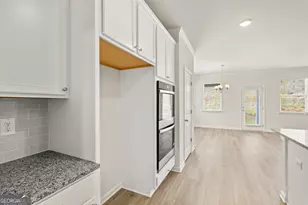 742 Ellis Spg Wy, Lawrenceville, GA 30045 - Photo 10