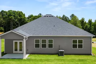 801 Pelham Way, Locust Grove, GA 30248 - Photo 10