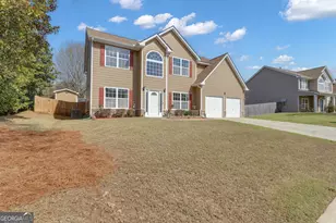 70 Fox Ridge Dr, Newnan, GA 30265 - Photo 2