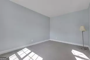 70 Fox Ridge Dr, Newnan, GA 30265 - Photo 6