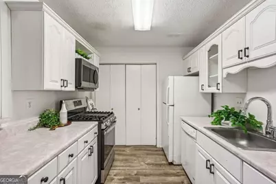 1601 Countryside Place SE, Smyrna, GA 30080 - Photo 14