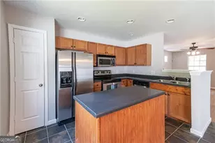 5795 Mountain Top Pl, Cumming, GA 30041 - Photo 10