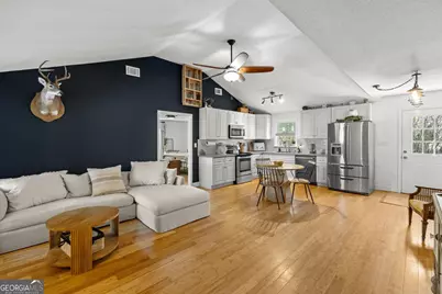 27067 Highway 85, Senoia, GA 30276 - Photo 8