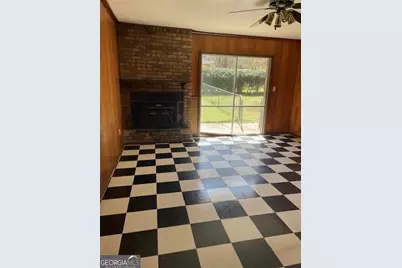 825 McCurdy, Manchester, GA 31816 - Photo 6