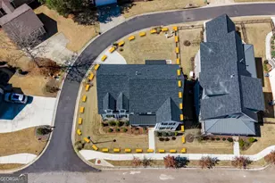 105 Red Blf Dr, Athens, GA 30607 - Photo 2