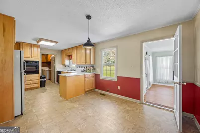 131 Roosevelt Boulevard, Commerce, GA 30529 - Photo 22