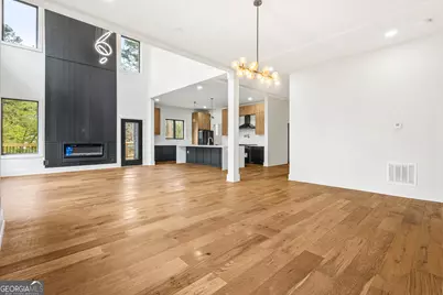 2047 Drew Valley Road NE, Brookhaven, GA 30319 - Photo 16