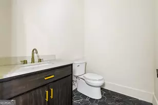 2047 Drew Valley Rd NE, Brookhaven, GA 30319 - Photo 18