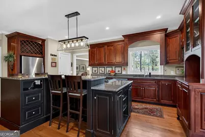 130 Sunny Point Circle, Lagrange, GA 30240 - Photo 4