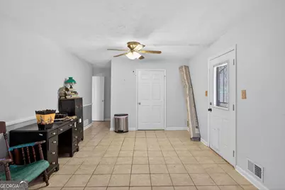 211 Castleman Road, Carrollton, GA 30116 - Photo 16