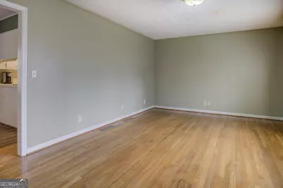 770 Shipp Circle NW, Conyers, GA 30012 - Photo 4