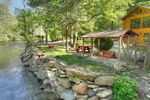 730 Riverside Ln, Blue Ridge, GA 30513 - Photo 4