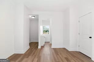 807 W 52nd St, Savannah, GA 31401 - Photo 16