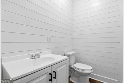 807 W 52nd Street, Savannah, GA 31401 - Photo 20