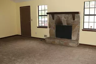 1455 Silver Lake Dr, Norcross, GA 30093 - Photo 4