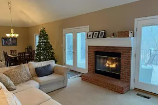 131 Sunrise Dr, Lavonia, GA 30553 - Photo 8