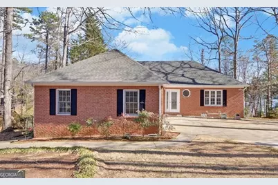 131 Sunrise Drive, Lavonia, GA 30553 - Photo 2