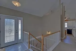 131 Sunrise Dr, Lavonia, GA 30553 - Photo 6