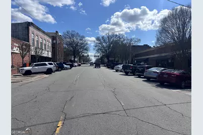 116 N Wayne Street, Milledgeville, GA 31061 - Photo 2