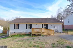 5674 Maiden Ln, Lula, GA 30554 - Photo 2