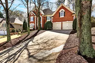 620 Lake Medlock Ct, Alpharetta, GA 30022 - Photo 48