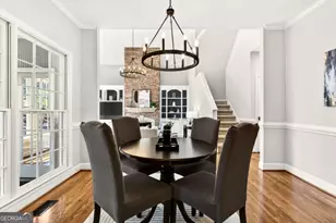 620 Lake Medlock Ct, Alpharetta, GA 30022 - Photo 8