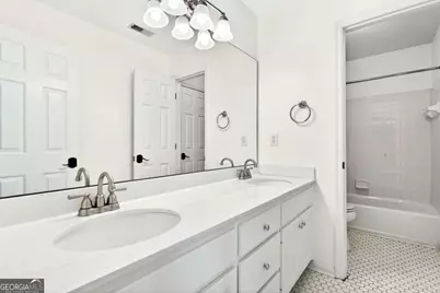 620 Lake Medlock Court, Alpharetta, GA 30022 - Photo 28