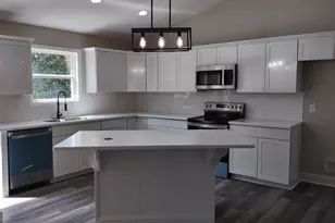 298 Connecticut Ave, Tallapoosa, GA 30176 - Photo 8