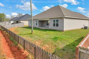 629 Broderick Cir, Warner Robins, GA 31088 - Photo 40