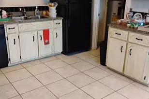 311 Sabreena Cir, Hinesville, GA 31313 - Photo 2