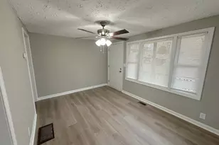 700 Hill St, Monroe, GA 30656 - Photo 2