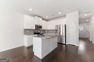 3410 Highbury Way, Lithonia, GA 30038 - Photo 4