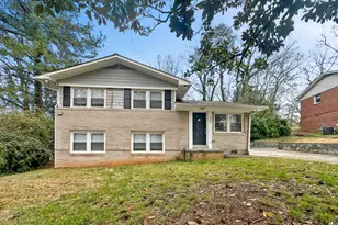 440 Dartmouth Dr SW, Atlanta, GA 30331 - Photo 1