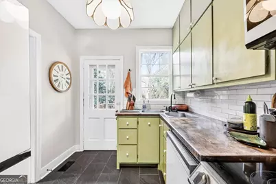 2485 Carlton Way, Macon, GA 31204 - Photo 16