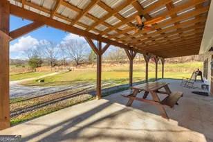 529 Bond Bridge Rd, Royston, GA 30662 - Photo 6