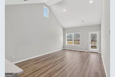 11 Crown Street, Lagrange, GA 30240 - Photo 8