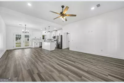 215 McQueen Street, Folkston, GA 31537 - Photo 10