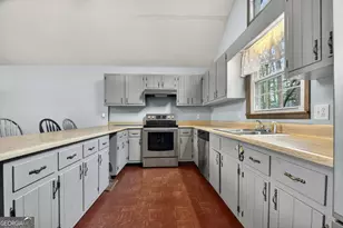 95 N Crestview Dr, Ellijay, GA 30540 - Photo 14