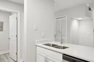 100 Pinhurst Dr, Atlanta, GA 30339 - Photo 16