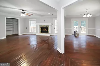 311 Cumberland Drive, Lagrange, GA 30240 - Photo 8