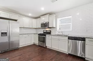 250 Maple St, Hapeville, GA 30354 - Photo 10