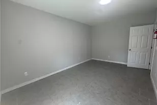 801 R St, Brunswick, GA 31520 - Photo 16