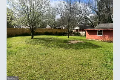 875 Dennis Dr, Forest Park, GA 30297 - Photo 4